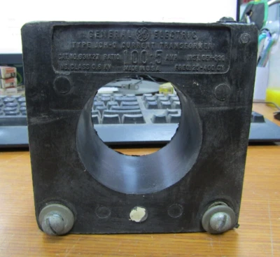 💥GE GENERAL ELECTRIC 100:5 AMP CURRENT TRANSFORMER 631X27 - Image 1 of 4