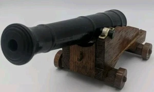Desk Top Model Cannon on Wooden Base Handcrafted For Office Or Room Vintage UK ⭐ - Picture 1 of 3