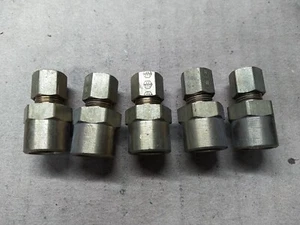 (5) 366-04-04 Brass Compression Fitting 1/4" OD Tube to Female 1/4 NPT - Picture 1 of 1