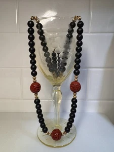 "Collar de colección de ónix mate y cinabrio rojo tallado 27"" cuentas llenas de oro fianza/cierre" - Imagen 1 de 10