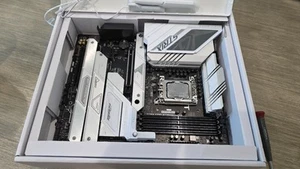 Intel Core i9-13900KF 3,0 GHz 24-Core Prozessor (BX8071513900KF) - Bild 1 von 1