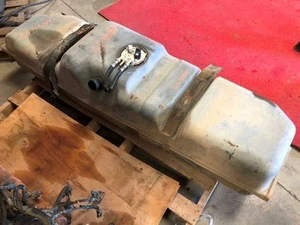 97-00 Chevrolet GMC K2500 K3500 USED GASOLINE Fuel Tank 7.4L 454 LONG BED - Picture 1 of 8