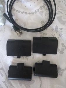 Replacement part Venom Battery Xbox One X S Rechargeable X 2 With Cover & Cable - Picture 1 of 3