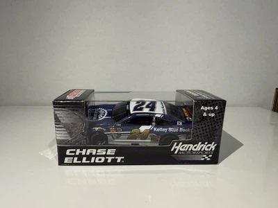 Chevrolet SS 2016 Chase Elliott Kelley libro azul 1/64 NASCAR fundido a presión Foto 1 de 3