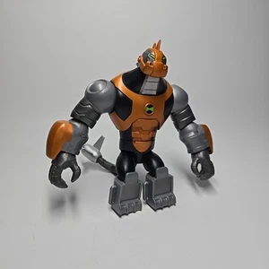 Modellino Ben 10 Omni-Kix Armor Humungosaur 5" Playmates Toys 2020  - Foto 1 di 4