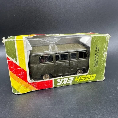 Raro pezzo da collezione UAZ - 452B Minibus - 1:43 - URSS - confezione originale 1991 - Immagine 1 di 4