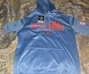 Baseball Lifestyle 101 BSBLSZN V2 Hoodie Blau Pink Kurzarm. Klein.  - Bild 1 von 5