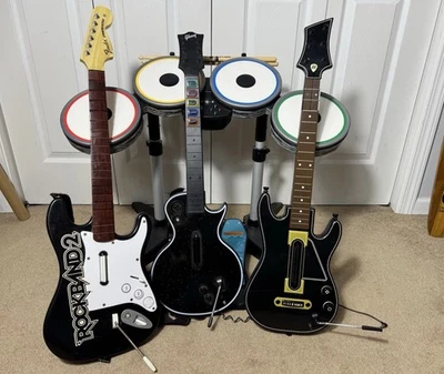 ✅3 Guitars ✅Beatles Drums ✅Game ✅Guitar Hero✅Xbox 360 ✅Rock Band 🛑READ UNTESTED - Image 1 of 4