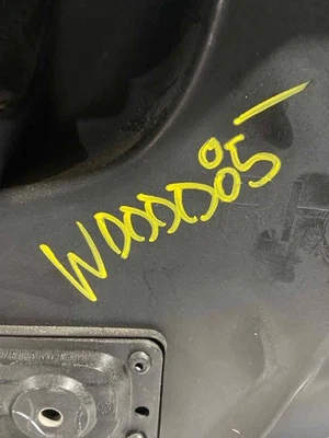 10 11 12 13 GMC SIERRA 1500 Front Door Trim Panel Right - Imagem 1 de 4