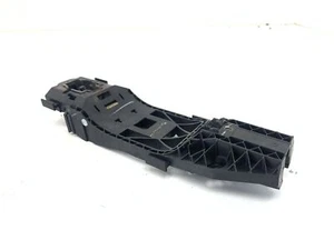 2015-2021 VOLKSWGAEN GOLF MK7 REAR LEFT OR RIGHT DOOR HANDLE BRACKET MOUNT OEM - Picture 1 of 4