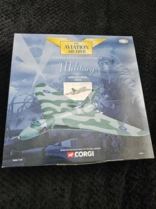 CORGI AVIATION ARCHIVE 1:144 SCALE 48304 AVRO VULCAN B2 XM655 - Picture 1 of 10
