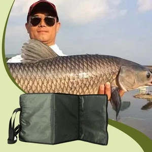 Fishing Unhooking Mat Portable Padded Fishing Gift Compact Landing Mat - Picture 1 of 6