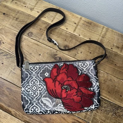 Bolso Bandolera Brighton Cambria Bordado Cuero Negro Usado en Excelente Condición Foto 1 de 4