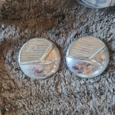 Original Vintage 1951 1952 Especial Super Cromo Puerto Agujero Hot Rat Rod Lote De 2 Foto 1 de 2