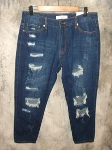NUEVO CON ETIQUETAS JEANS BOYFRIEND RECORTADOS TIRO ALTO DESGASTADOS KANCAN TALLA 11... WOW!! - Imagen 1 de 6