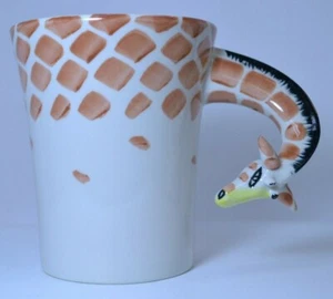 Tazza da tè caffè oversize Pier 1 manico collo giraffa dipinta a mano adorabile - Foto 1 di 9