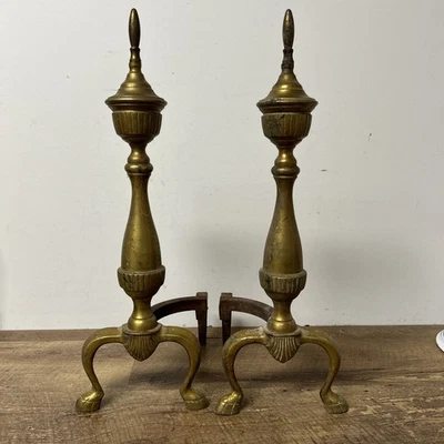 PAREJA DE COLECCIÓN CHIMENEA FEDERAL ANDIRONES PERROS DE BOMBEROS, LATÓN Y HIERRO FUNDIDO Foto 1 de 4