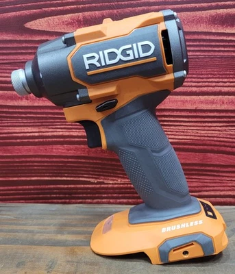 *Solo herramienta de taladro de impacto sin escobillas Ridgid (R862311)* Foto 1 de 4