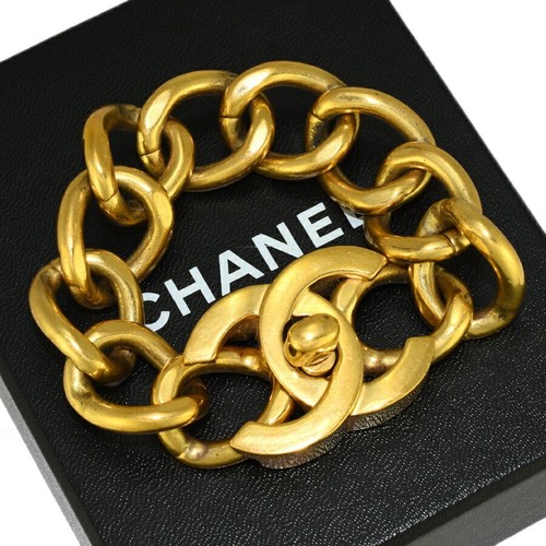 Bracciale catena Chanel Turnlock Coco Mark oro 8 0 pollici 