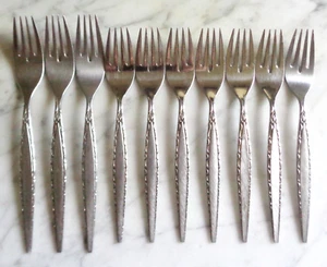 Venetia Community Stainless 3 Dinner Forks & 7 Salad Dessert forks - Picture 1 of 3