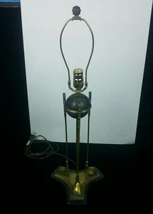WORKING GOLF CLUB DRIVERS & BALL 29" TALL TABLE LAMP HEAVYWEIGHT & BRONZE TONE - Picture 1 of 14