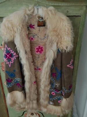 Abrigo Penny Lane De Colección 60 Años 70 Afgano Peludo Floral Bordado Piel de Oveja S Hippie Foto 1 de 4