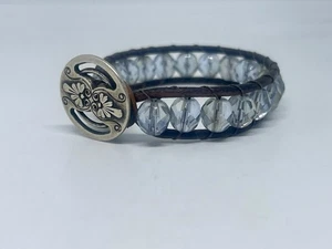Dove Gray Quartz Single Wrap Bracelet Silver Floral Accent Bead Leather Size 6” - Picture 1 of 10