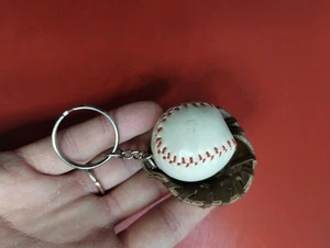 Llavero guante de béisbol - Imagen 1 de 5