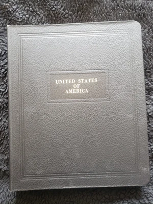 Amazing collection of 138 American stamps -- dating back to 1861 - Image 1 of 4