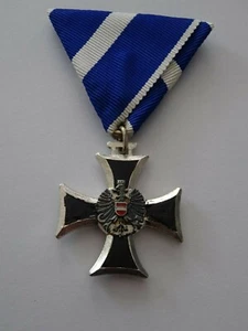 (A55-15)  Österreich Bundesheer Wehrdienstzeichen 2. Klasse älter - Bild 1 von 4