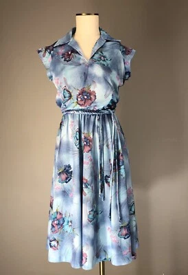 复古 70 年代礼服帽袖匕首领背心蓬肩夹克迷幻套装 — 第 1/4 张图片