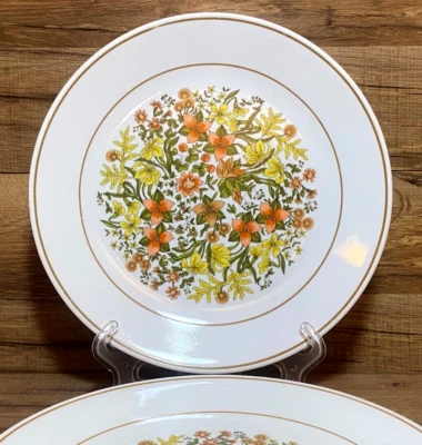 SET OF 4 - CORNING CORELLE - INDIAN SUMMER - 10 1/4" DINNER PLATES - Image 1 of 4