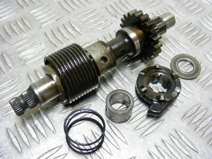 GS750 Kickstart Shaft Genuine Suzuki 1977-1980 A382 - Picture 1 of 3