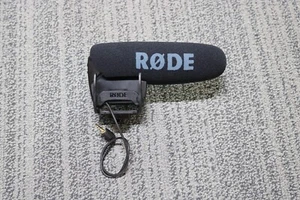 Microphone à montage caméra Rode Videomic Pro - Photo 1 sur 3