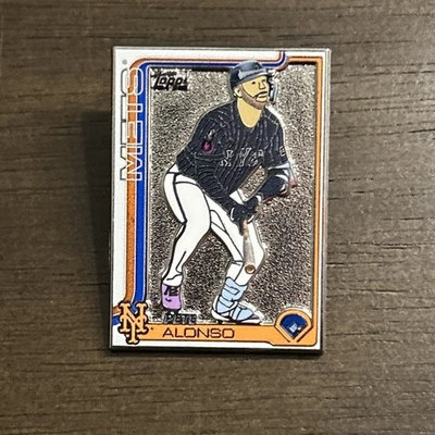 Pete Alonso 2025 Topps Series 2 Pin New York Mets — Super Box Exclusive - Image 1 of 3