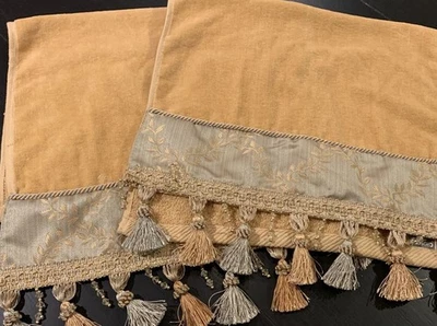 Juego de toallas de mano CROSCILL miel mostaza y pizarra azul brocado con cuentas borlas ¡BONITO! Foto 1 de 4