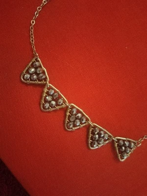 Collar Clásico Cristal Appx 16"-Marca Carolee?  ¿Lleno de oro? Tan delicado/bonito Foto 1 de 4