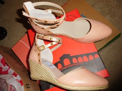 NUEVOS ZAPATOS RIALTO CAMPARI ROSA POLVORIENTA CUÑA METÁLICA PUNTA CERRADA 9,5 M Foto 1 de 4