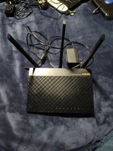 ASUS RT-AC66U B1 Dual-Band AC1750 Gigabit WiFi Router. Unused, New Without Box - Picture 1 of 2