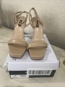 NINE WEST Zadie 3 Light Pink Square Toe Ankle-Strap Sandals Tan Size 8 - Picture 1 of 8
