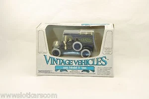 ERTL 2502 Ford Model T Van Ta-Pat-Co Horse Collar Neuve avec boîte (#A8b) - Imagen 1 de 2