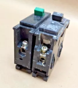 2 - I-T-E Circuit Breaker 30A 1 Pole 120V MP130 Lot #2622 - Picture 1 of 5