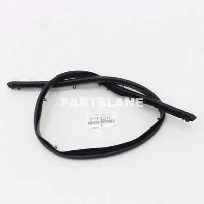 Sello protector rejilla radiador OEM 53119-30260 para Lexus GS350 GS450h 2013-2015 Foto 1 de 2