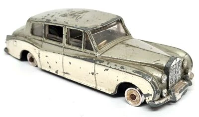 Dinky Toys Meccano Vintage - 198 Rolls Royce Phantom V Green Diecast Toy Car #02 - Image 1 of 4