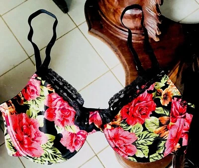 Baci Pink Floral Underwire Bra With Lace Detail. Size 34DD  - Image 1 of 4