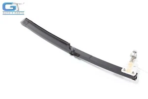 2011-2017 ASTON MARTIN V8 VANTAGE GTS RIGHT DOOR WINDOW GUIDE CHANNEL SEAL OEM - Bild 1 von 7