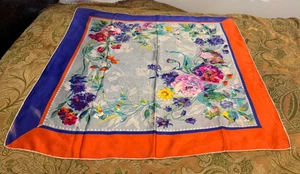 Vintage Seidentuch 30" x 30" Blumen Garten blau orange Bordüre Quadrat - Bild 1 von 3