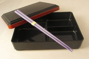 New BENTO BOX & Purple Pearl Chopsticks boxes BLACK 750ml Made in Japan JAPANESE - Picture 1 of 10