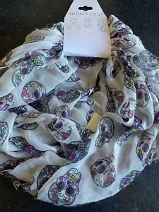 Colección Dieciocho Bufanda Infinita para Mujer Azúcar Estampado Calavera Ligera Nueva con Etiquetas - Imagen 1 de 4