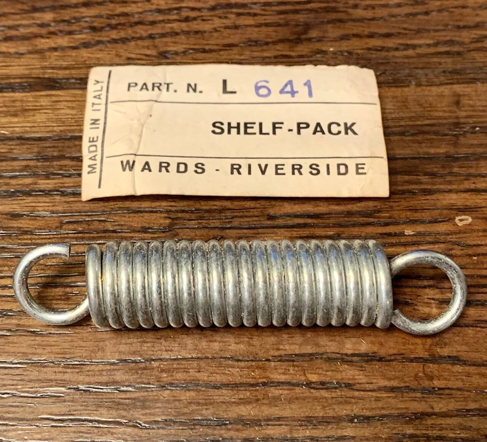 BENELLI FIREBALL WARDS 450SS SOPORTE CENTRAL RESORTE *NUEVO STOCK ANTIGUO* Foto 1 de 1